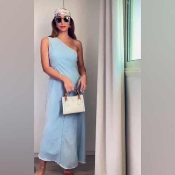 Zara asymmetric denim dress - Picture 2 of 16